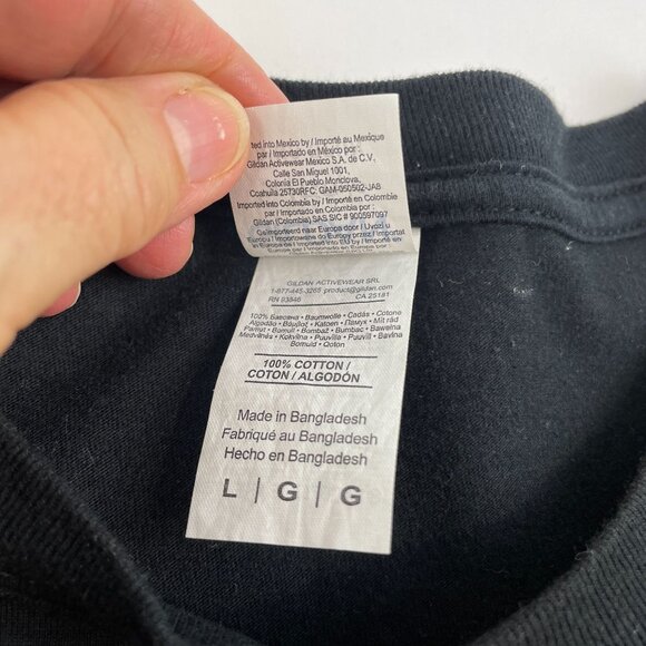 Liverpool FC World Champions 2019 Short Sleeve Tee Black Gildan Sz Lg - Picture 3 of 7